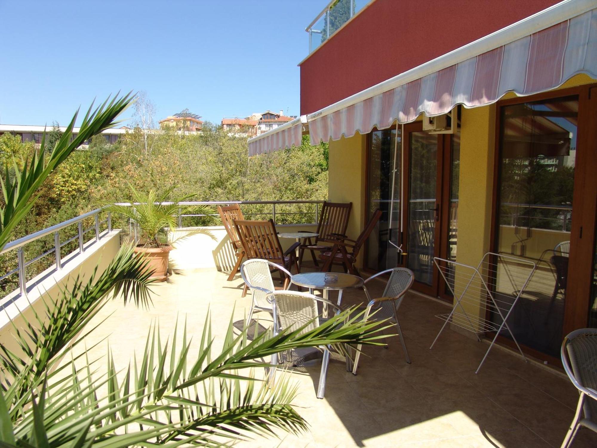 Hotel Buena Vissta Primorsko Extérieur photo