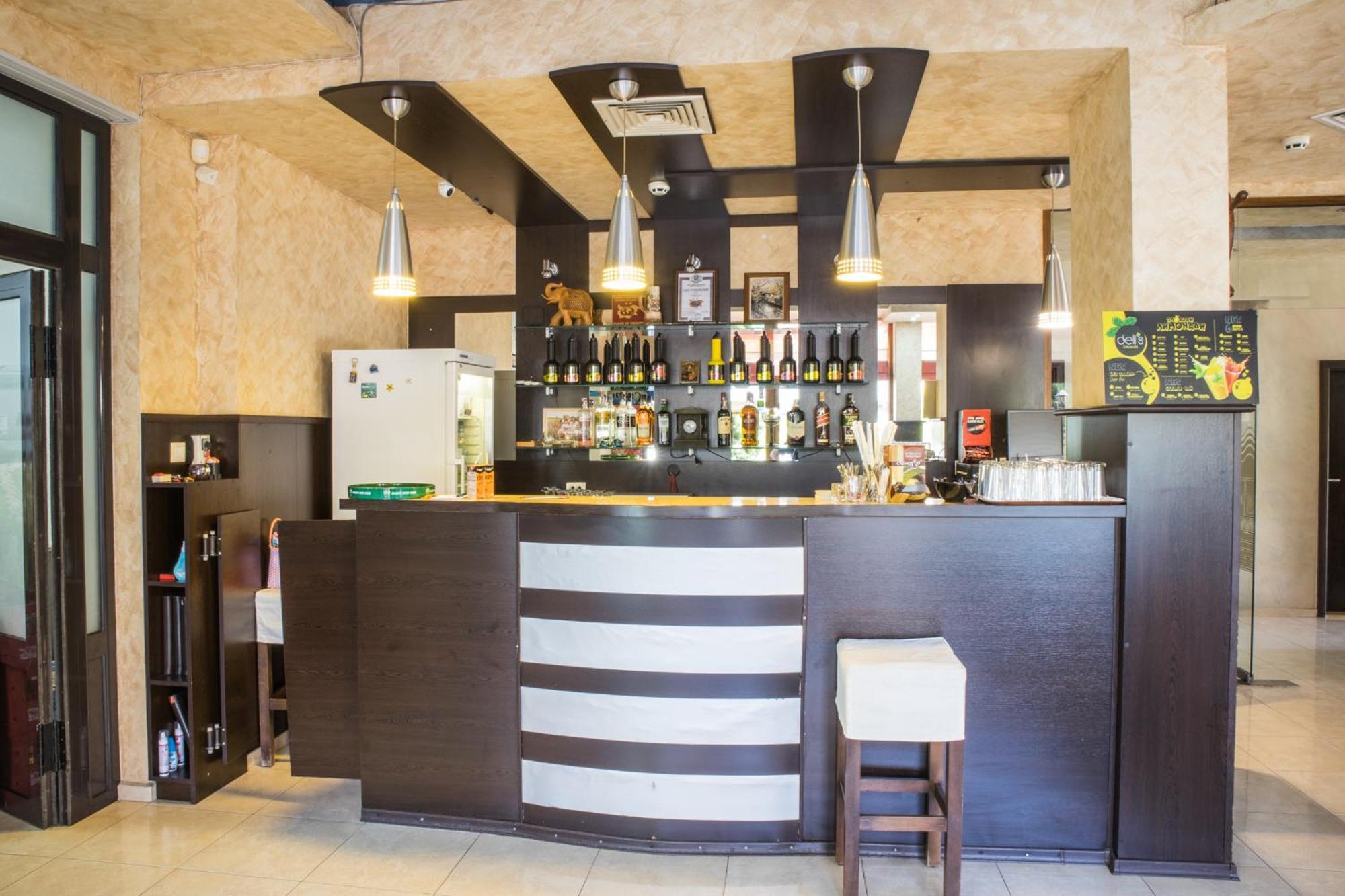 Hotel Buena Vissta Primorsko Extérieur photo