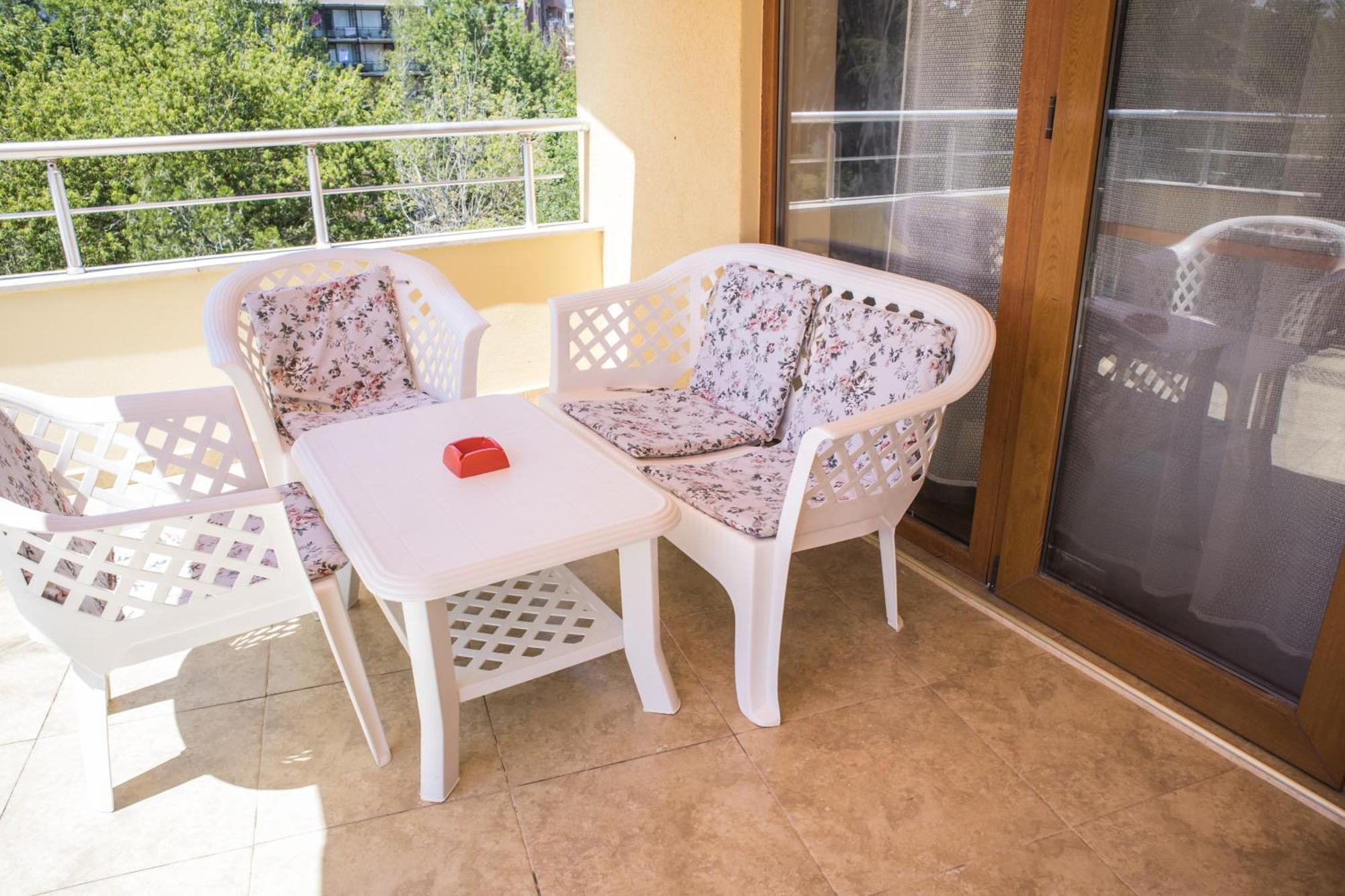Hotel Buena Vissta Primorsko Extérieur photo