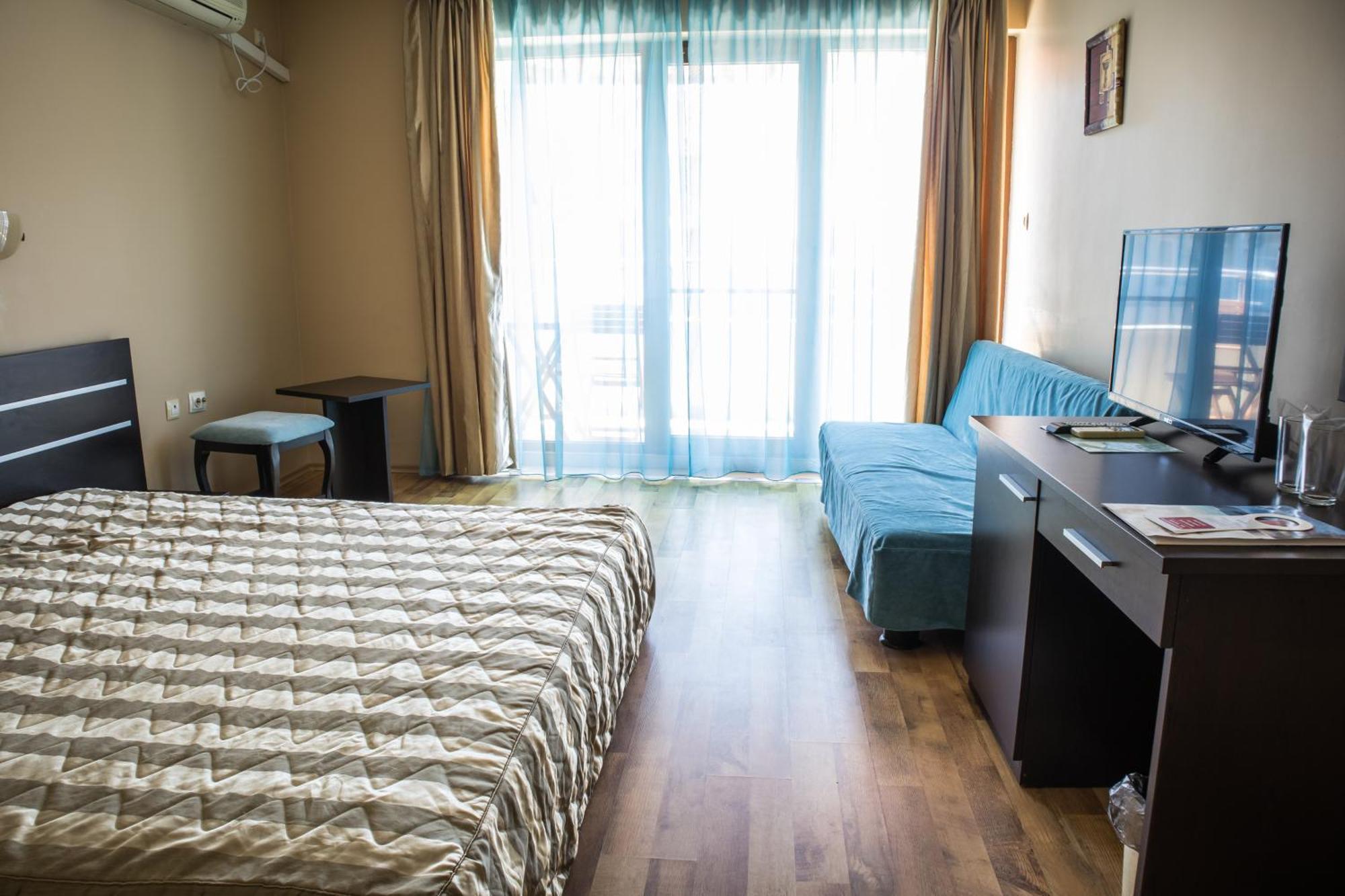 Hotel Buena Vissta Primorsko Extérieur photo